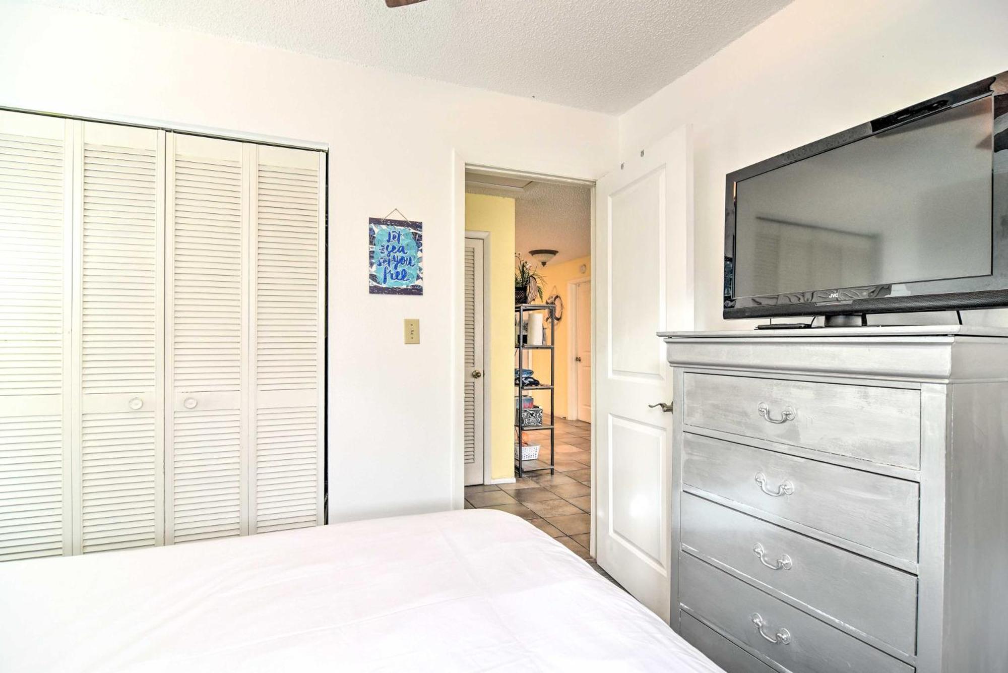 Updated Condo Near Beach Ideal Walkable Location! Clearwater Beach Exterior photo