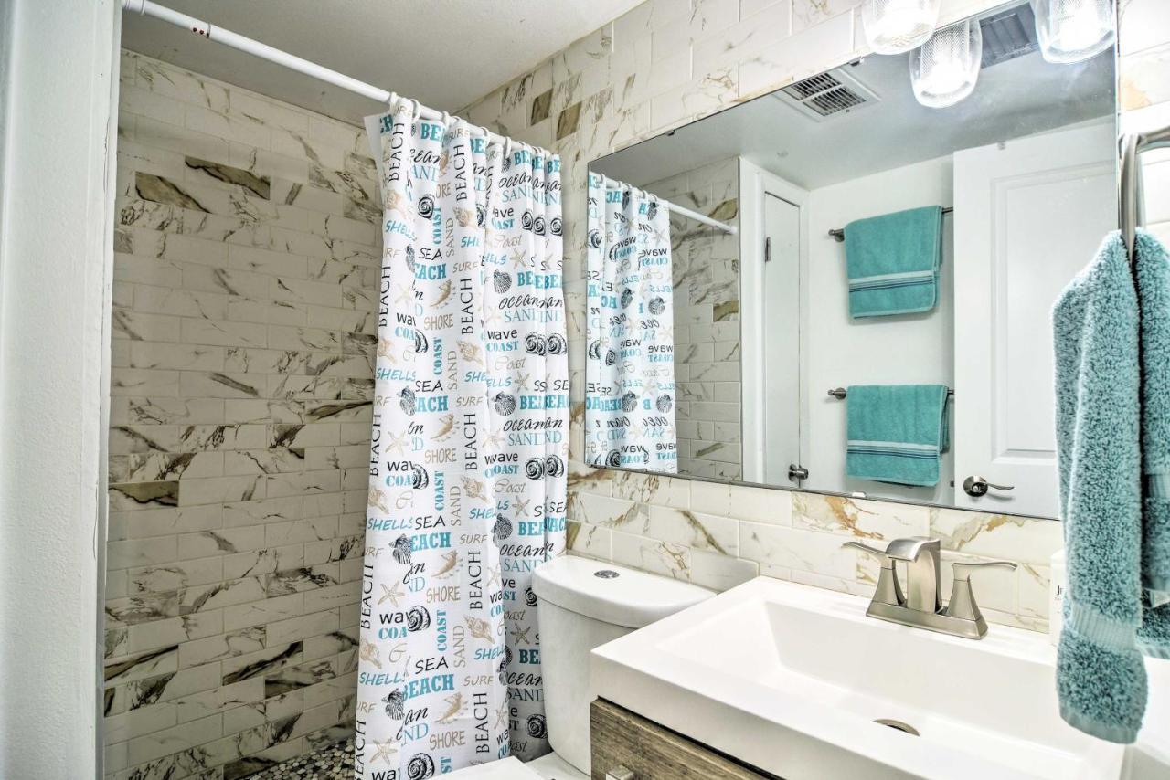 Updated Condo Near Beach Ideal Walkable Location! Clearwater Beach Exterior photo